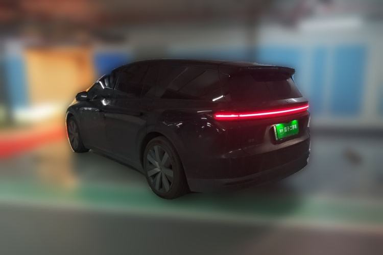 Used Li Auto i8 2025 Model Standard Version Rear Left 45 Deg
