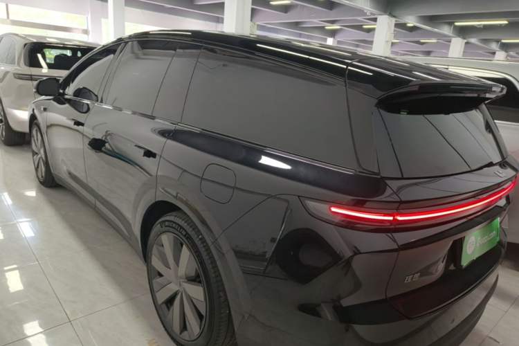 Used Li Auto i8 2025 Model Standard Version Rear Left 45 Deg