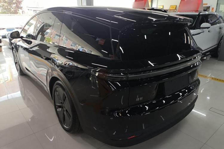 Used Li Auto i8 2025 Model Standard Version Rear Left 45 Deg