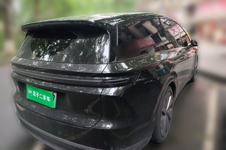 Used Li Auto i8 2025 Model Standard Version Rear Right 45 Deg