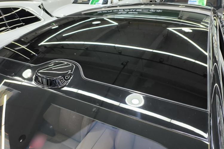Used Li Auto i8 2025 Model Standard Version Roof