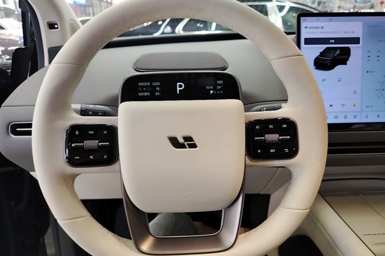 Used Li Auto i8 2025 Model Standard Version Steering Wheel