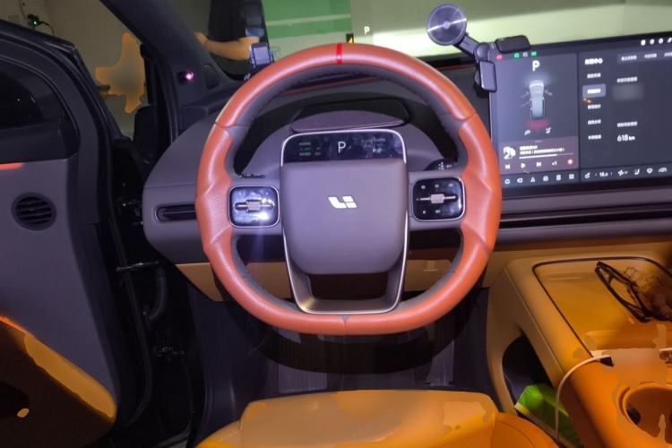 Used Li Auto i8 2025 Model Standard Version Steering Wheel