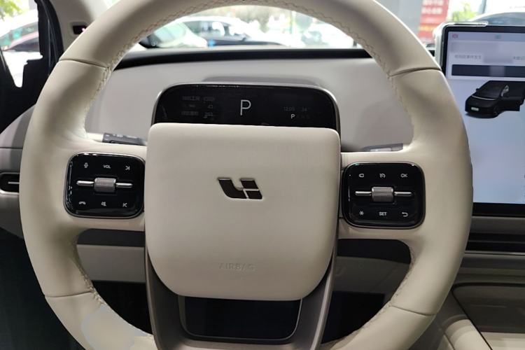 Used Li Auto i8 2025 Model Standard Version Steering Wheel