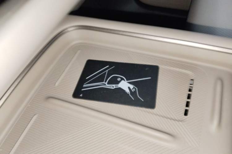 Used Li Auto i8 2025 Model Standard Version Vehicle Key