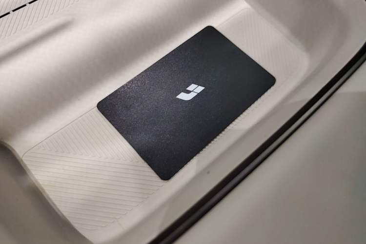 Used Li Auto i8 2025 Model Standard Version Vehicle Key