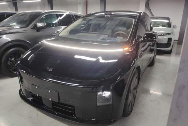 Used Li Auto i8 2025 Model Standard Version