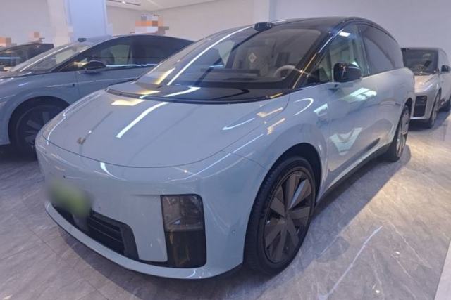 Used Li Auto i8 2025 Model Standard Version