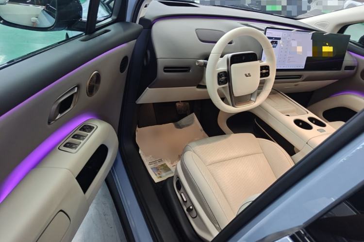 Used Li Auto i8 2025 Model Standard Version Driver Seat