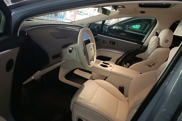 Used Li Auto i8 2025 Model Standard Version Driver Seat
