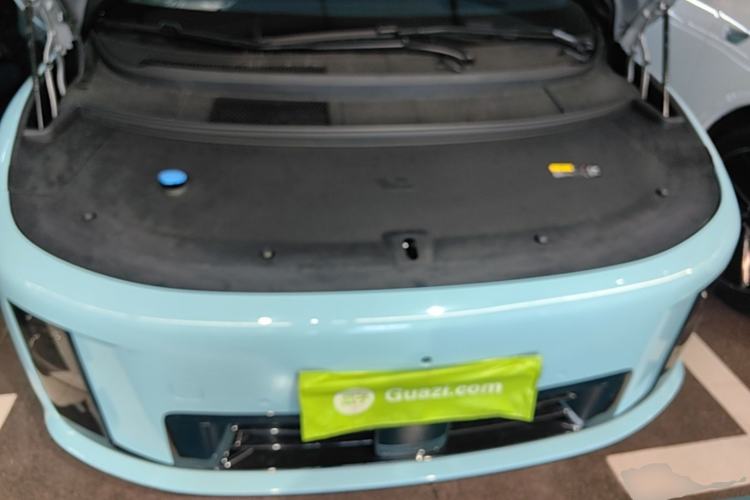 Used Li Auto i8 2025 Model Standard Version Engine Bay