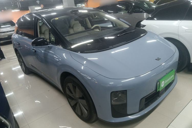 Used Li Auto i8 2025 Model Standard Version Exterior 1