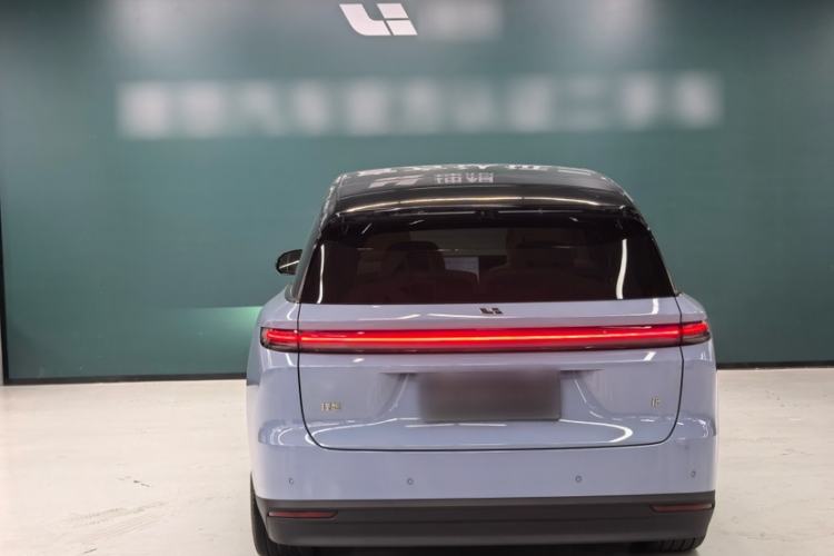 Used Li Auto i8 2025 Model Standard Version Exterior 1