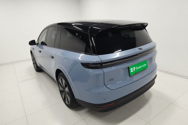Used Li Auto i8 2025 Model Standard Version Exterior 2