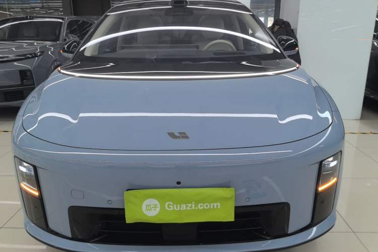 Used Li Auto i8 2025 Model Standard Version Front