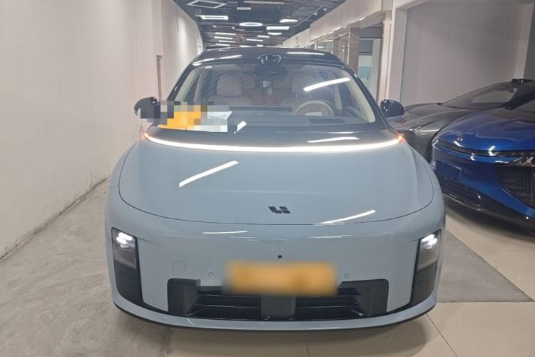 Used Li Auto i8 2025 Model Standard Version Front