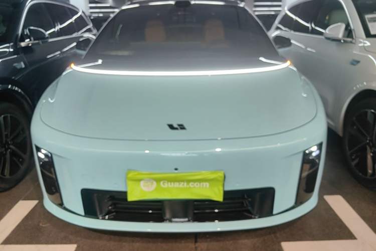 Used Li Auto i8 2025 Model Standard Version Front