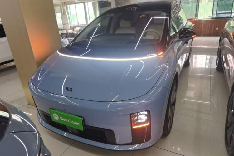 Used Li Auto i8 2025 Model Standard Version Front