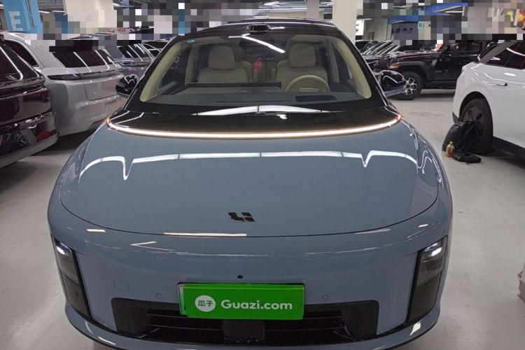 Used Li Auto i8 2025 Model Standard Version Front
