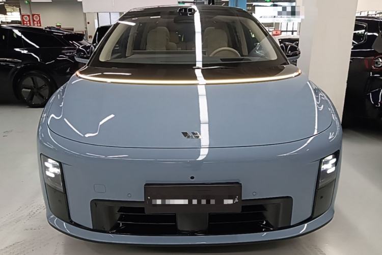 Used Li Auto i8 2025 Model Standard Version Front