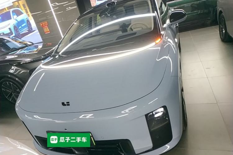 Used Li Auto i8 2025 Model Standard Version Front