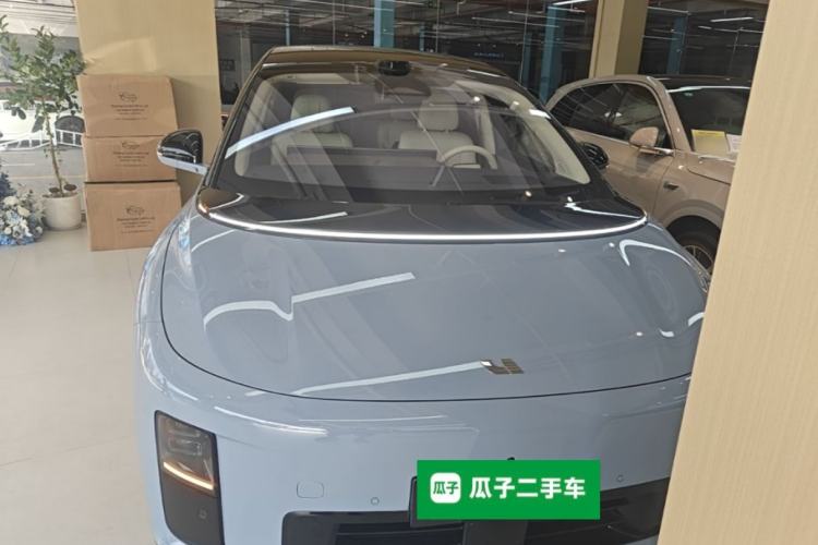 Used Li Auto i8 2025 Model Standard Version Front