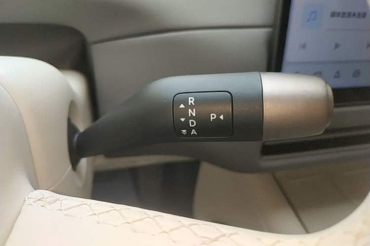 Used Li Auto i8 2025 Model Standard Version Gear Lever
