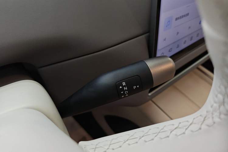 Used Li Auto i8 2025 Model Standard Version Gear Lever
