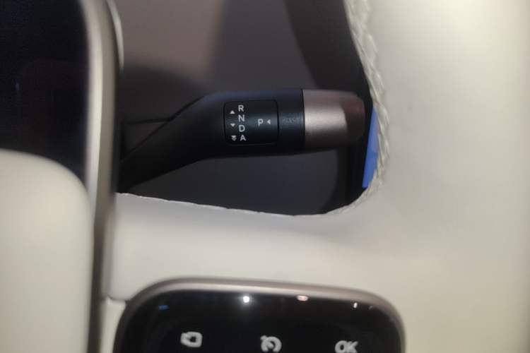 Used Li Auto i8 2025 Model Standard Version Gear Lever