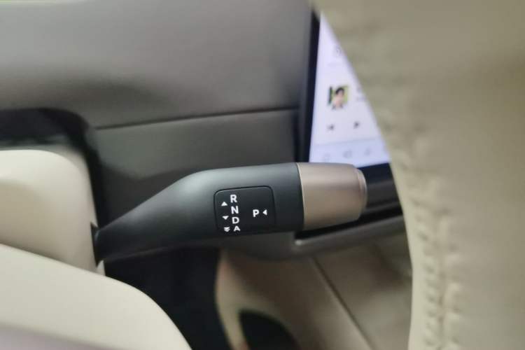 Used Li Auto i8 2025 Model Standard Version Gear Lever
