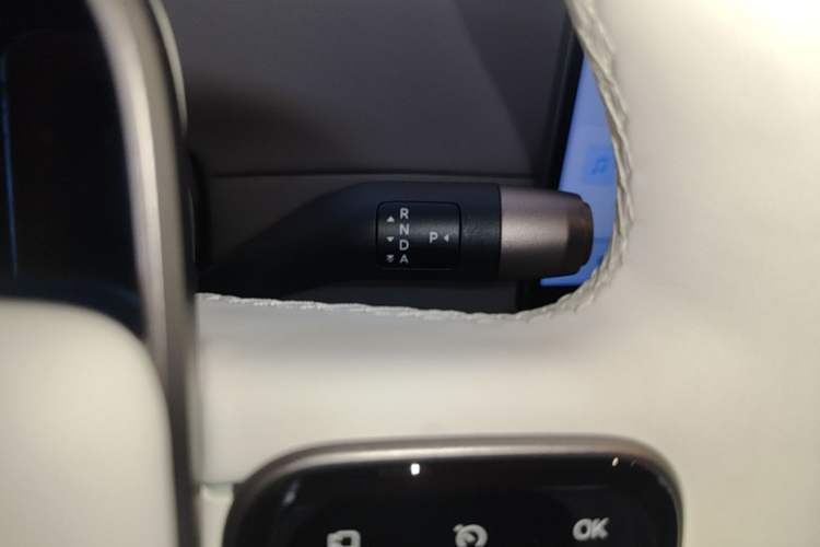 Used Li Auto i8 2025 Model Standard Version Gear Lever