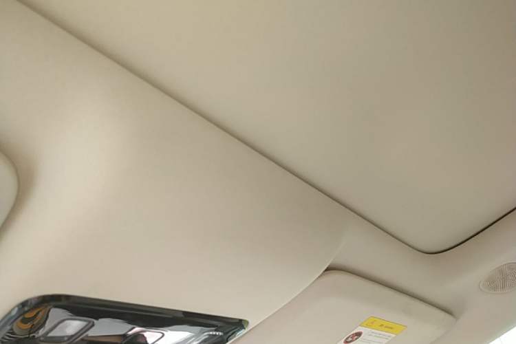 Used Li Auto i8 2025 Model Standard Version Headliner