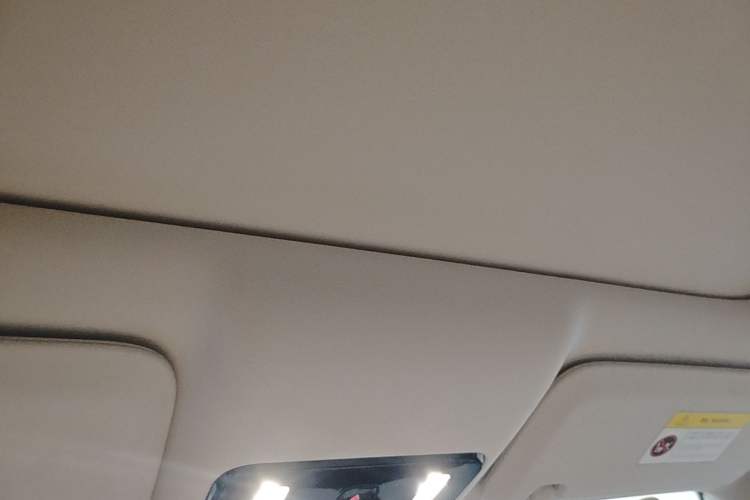 Used Li Auto i8 2025 Model Standard Version Headliner