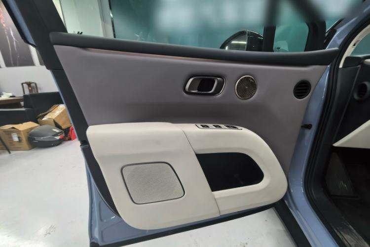 Used Li Auto i8 2025 Model Standard Version Interior 1