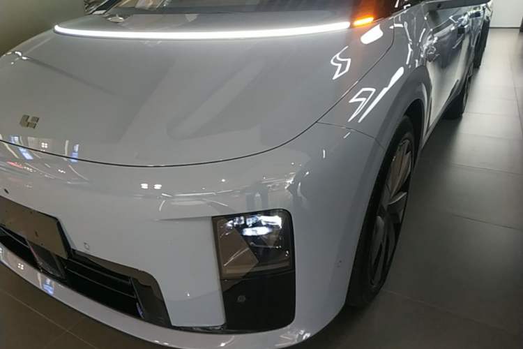 Used Li Auto i8 2025 Model Standard Version Left Front Headlight
