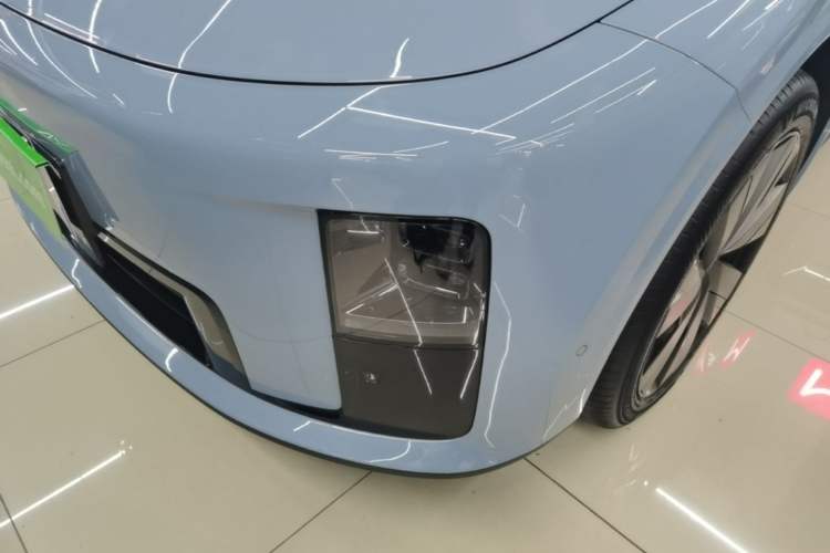 Used Li Auto i8 2025 Model Standard Version Left Front Headlight