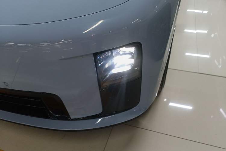 Used Li Auto i8 2025 Model Standard Version Left Front Headlight