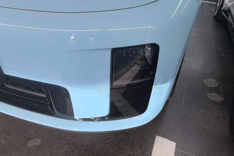 Used Li Auto i8 2025 Model Standard Version Left Front Headlight