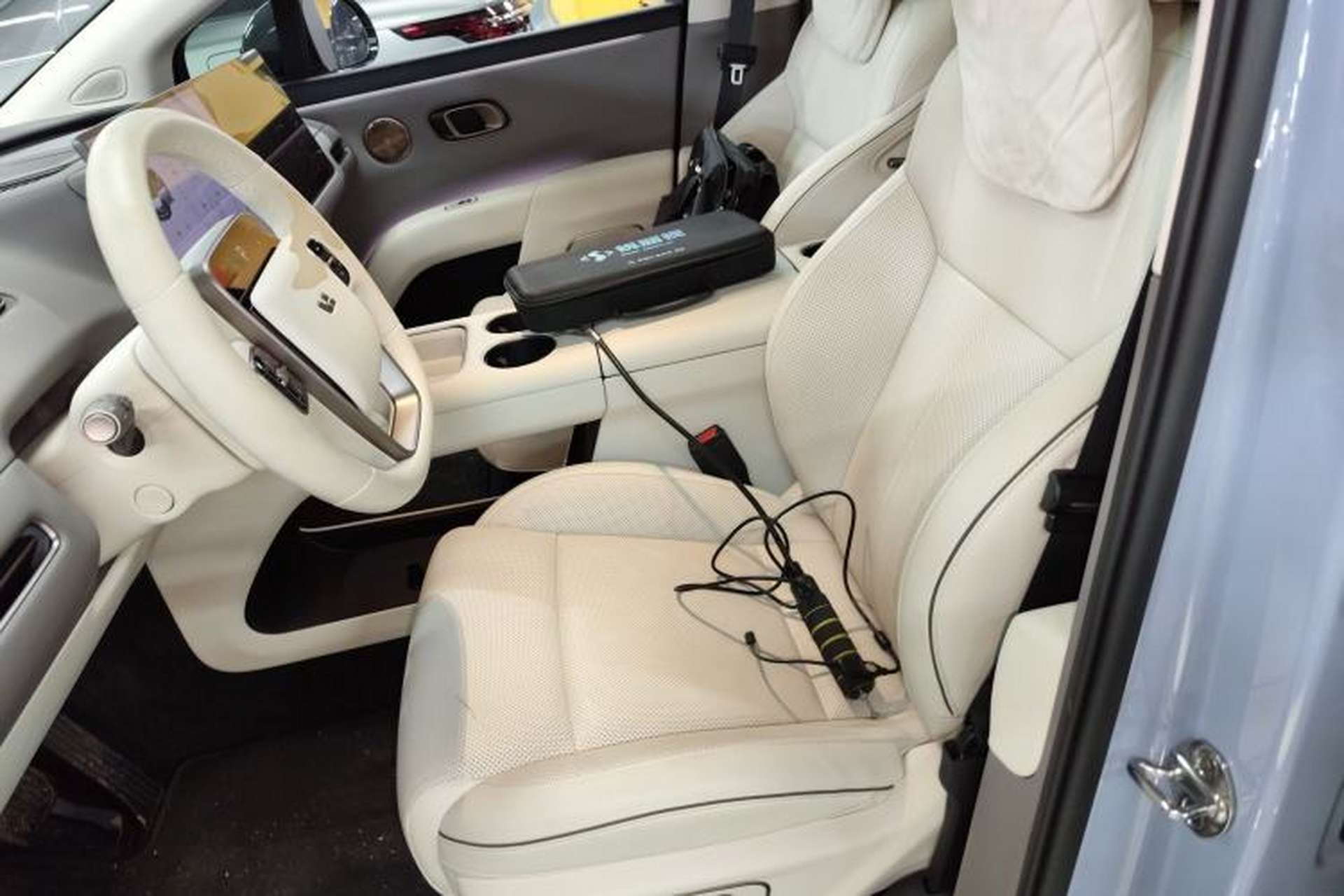 Used Li Auto i8 2025 Model Standard Version Left Front Seat