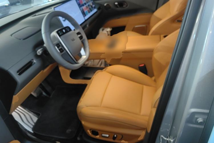 Used Li Auto i8 2025 Model Standard Version Left Front Seat