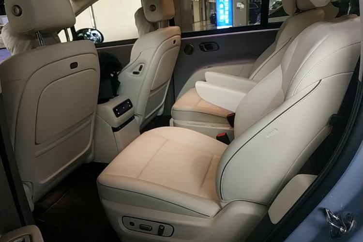 Used Li Auto i8 2025 Model Standard Version Left Rear Seat