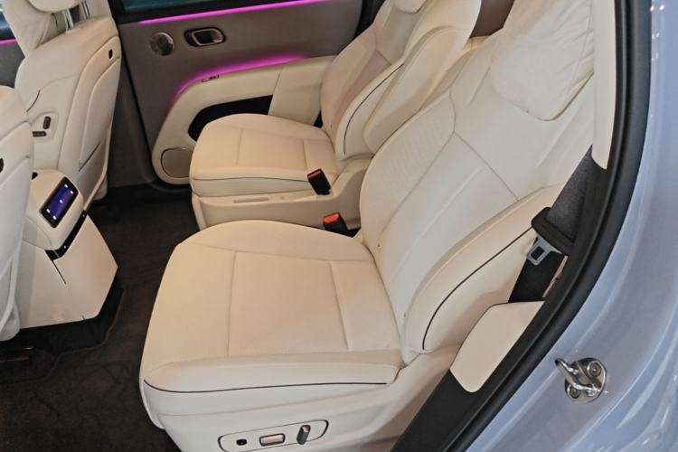 Used Li Auto i8 2025 Model Standard Version Left Rear Seat