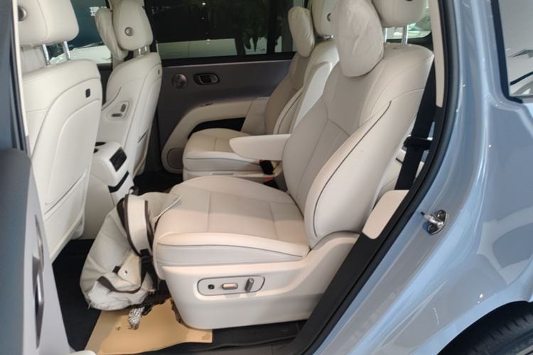 Used Li Auto i8 2025 Model Standard Version Left Rear Seat