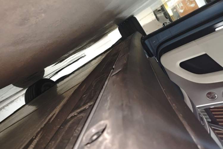 Used Li Auto i8 2025 Model Standard Version Left Side Sill