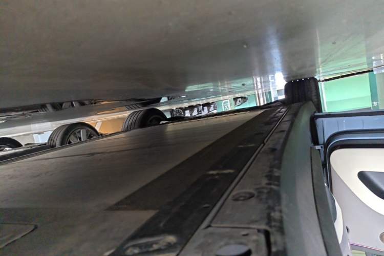 Used Li Auto i8 2025 Model Standard Version Left Side Sill