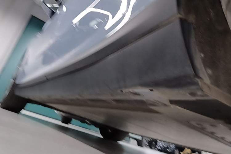 Used Li Auto i8 2025 Model Standard Version Left Side Sill