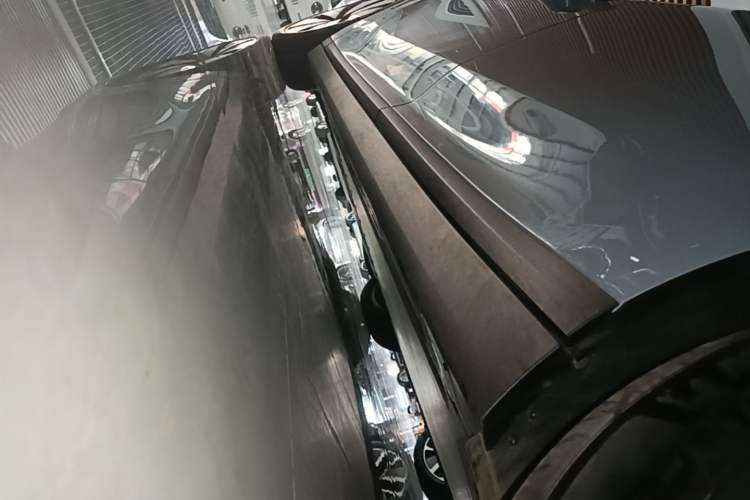 Used Li Auto i8 2025 Model Standard Version Left Side Sill