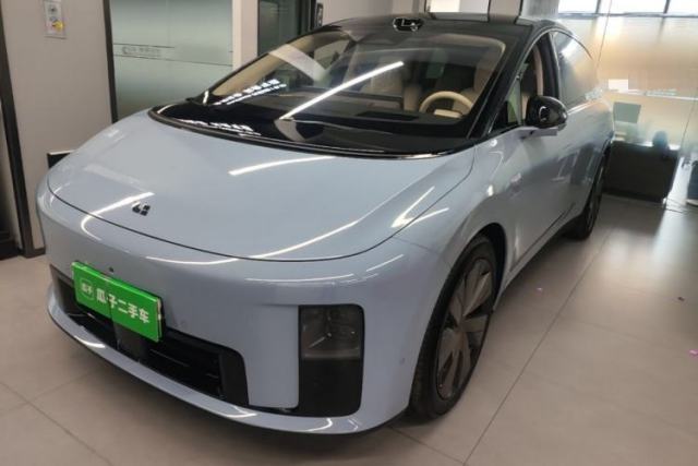 Used Li Auto i8 2025 Model Standard Version