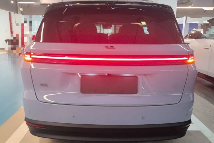 Used Li Auto i8 2025 Model Standard Version Rear