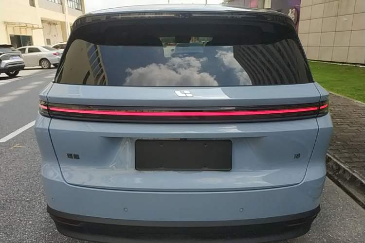 Used Li Auto i8 2025 Model Standard Version Rear
